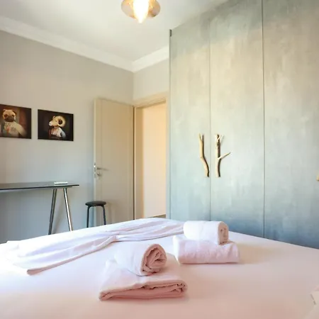 Homevision - Art By Aristotelous Square Apartment